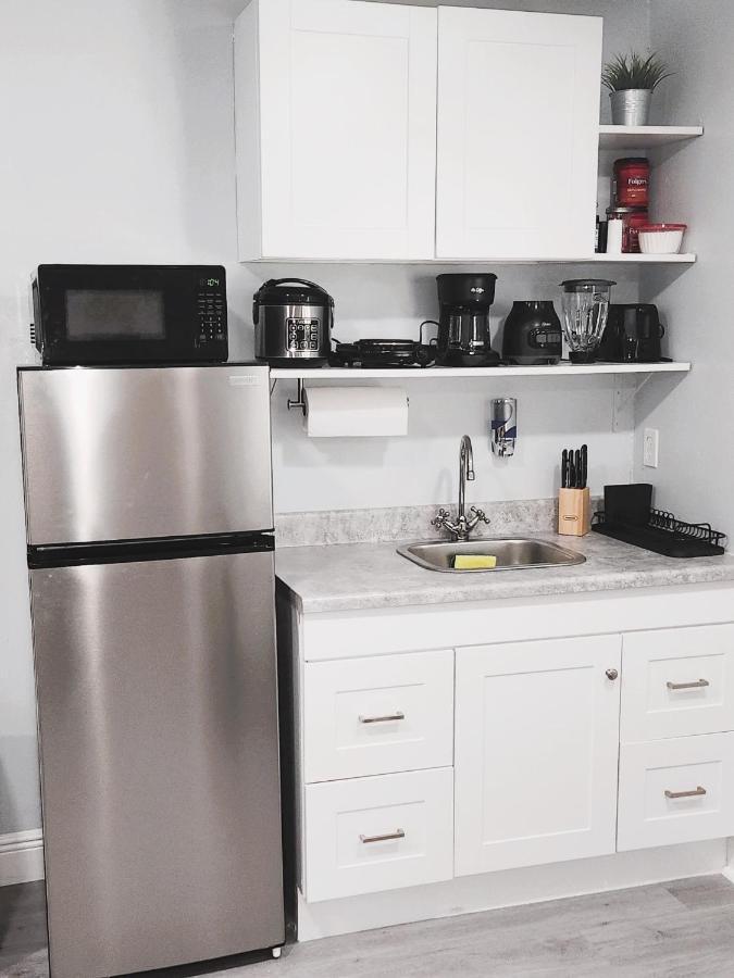 Cheerful Super Suite + 2 Queen + Sofa Bed Minutes From The Airport! 坦帕 外观 照片